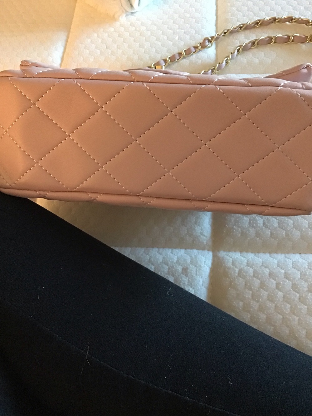 CHANEL pink with gold hardware Quilted Shoulder Bag - Picture 3 of 7